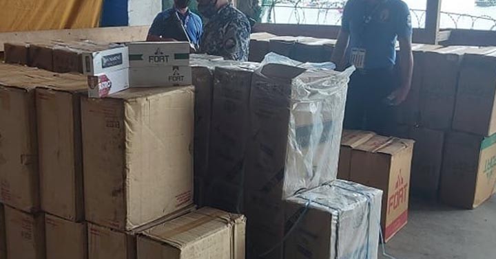 Arrested P M Smuggled Cigarettes Seized Off Zambo City Philippine