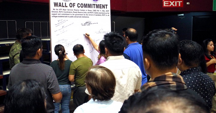 WALL OF COMMITMENT Photos Philippine News Agency