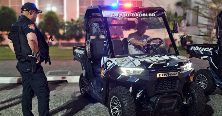 Bacolod Cops Use Atvs For Quick Response During Masskara Festival