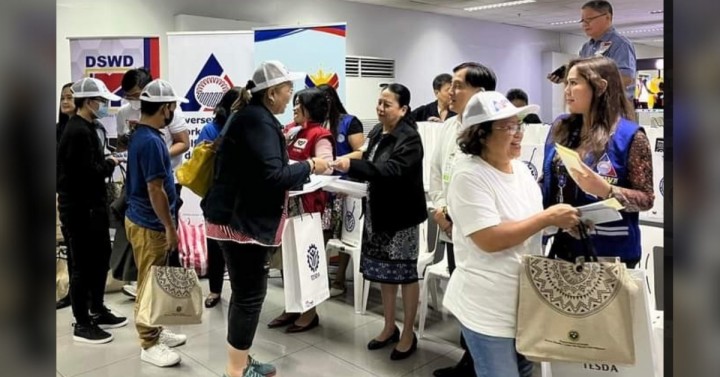 6th Batch Of OFWs Arrive From Israel Philippine News Agency