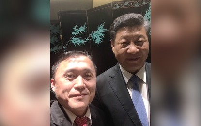 <p style="text-align: justify;"><strong>TRACING CHINESE ROOTS.</strong> Special Assistant to the President Bong Go shares a light moment with People's Republic of China President Xi Jinping at the sidelines of Boao Forum for Asia on April 10, 2018. Philippine President Rodrigo R. Duterte and President Xi talked about which Chinese province the former’s great great grandmother was from. Duterte traces his roots to Fujian Province, China while SAP Go also claimed his grandfather was a Chinese.</p>