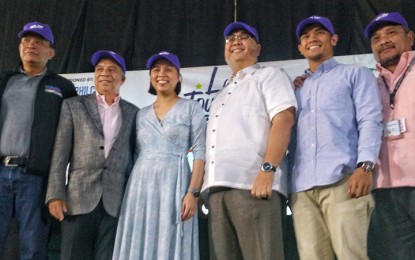 <p>PhilCycling chairman Alberto Lina (second from left) and Le Tour de Filipinas chairperson Donna May Lina (third from left) with other officials during a press conference at the Palacio de Manila in Malate, Manila on Thursday. <em>(Contributed photo)</em></p>