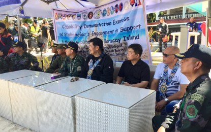 <p><strong>SECURITY OFFICIALS IN BORACAY.</strong> Top officials of the security forces answer queries of the media in a press conference conducted following the final capability demonstration exercise in  Boracay island on Wednesday (April 25, 2018).<em> (Photo by Cindy Ferrer/PNA) </em></p>