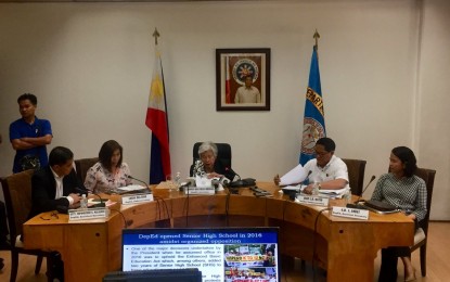 <p>SHS IMPLEMENTATION UPDATES. Department of Education Secretary Leonor Briones, together with other officials, gives updates on the Senior High School program in a press conference at DepEd-Central Office in Pasig City on Thursday (May 10, 2018). <em>(Photo courtesy of DepEd)</em></p>