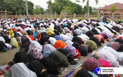 <p><strong>HOLY MONTH.</strong> Ramadan is the most important month of the year in the Muslim calendar. During Ramadan, Muslims abstain from eating and drinking during daylight hours in a fast called sawm, which is one of the five pillars of Islam. <em>(PNA file photo)</em></p>