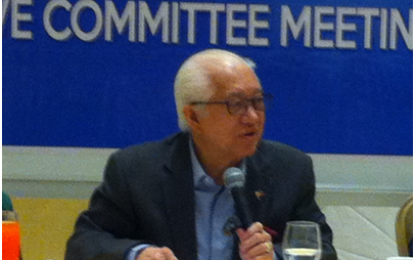 <p><strong>TRUE FEDERALISM</strong>. Batangas Governor Hermilando Mandanas, chair of the Calabarzon Regional Development Council (RDC), says during the RDC Executive Committee press conference at Hotel Marciano in Calamba City on July 17, 2018 that the start of true Federalism is the strengthening of the local autonomy that promotes efficient, economical and expedient governance among the Local Government Units (LGUs). <em>(Photo by Saul Pa-a)</em></p>