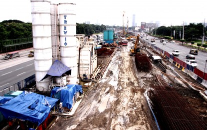 <p><strong>REVIVE ECONOMY</strong>. Photo shows ongoing construction of the MRT-7. The government said the ambitious Build, Build, Build program is the “best way” to revive economy from the impact of the coronavirus disease 2019 <em>(Covid-19) pandemic. (File photo)</em></p>
