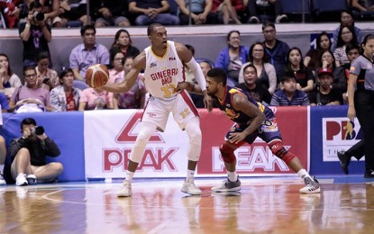 <p>Justin Brownlee (left) <em>(Contributed photo) </em></p>