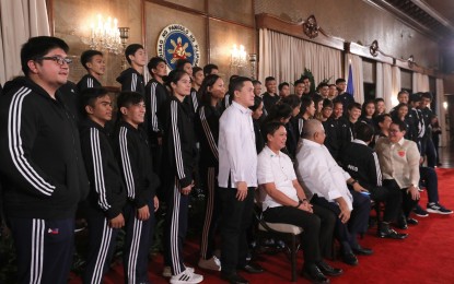 <p><strong>ASIAD SEND-OFF</strong>. President Rodrigo R. Duterte leads the ceremonial send-off of athletes and coaches of the Philippine delegation to the 18th Asian Games at the Rizal Hall of Malacañan Palace on August 13, 2018. The Philippine delegation is set to compete in Indonesia from August 18 to September 2. <em>(Presidential Photo) </em></p>