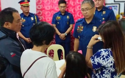 Cop killed in shooting gets posthumous award for heroism | Philippine ...