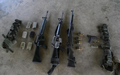<p>The firearms recovered by military forces from elements of the Islamic State-inspired Bangsamoro Islamic Freedom Fighters – Abu Toraife faction following a gun battle Friday (Sept. 7) along Tunggol River at the boundary of Pagalungan and Datu Montawal towns in Maguindanao. <em><strong>(Photo by 6ID)</strong></em></p>