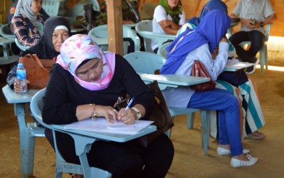 <p>Women voters in Marawi City <em>(Photo by Divina M. Suson)</em></p>