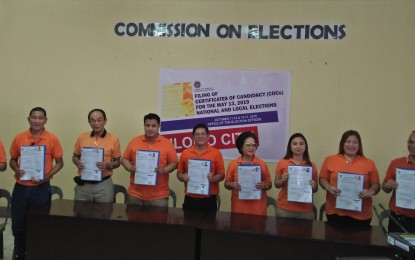 City mayor, party mates first to file COC in Iloilo City