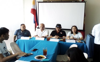<p><strong>KP PRESSCON.</strong> Kilusang Pagbabago-Visayas leaders hold a press conference in connection with their pro-federalism rally set this Sunday at the Cebu Provincial Capitol. Present during presscon on Wednesday (October 24, 2018) are (from right) KP-Visayas lead convenor Doris Isubal-Mongaya, co-convenor Atty. Rex JMA Fernandez, KP-Region 7 lead convenor Rodrigo Tanza Jr., and KP-Cebu Province chairman Josephus Grengia.<em> (Photo by Luel Galarpe)</em></p>
