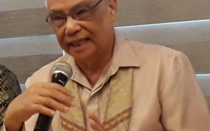 <p>Information and Communication Technology OIC Secretary Eliseo Rio Jr. holds a press conference with Davao reporters on Thursday at the Royal Mandaya Hotel. <em><strong>(PNA photo by Lilian C Mellejor)</strong></em></p>