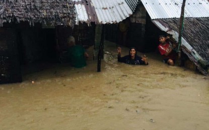 <p><strong>SAMAR FLOODS. </strong>Flood waters enter homes in Mapanas, Northern Samar as Tropical Depression Samuel dumps heavy rains in Eastern Visayas on Nov. 20 and 21, 2018. <em>(Contributed photo by Gladys Flag)</em></p>