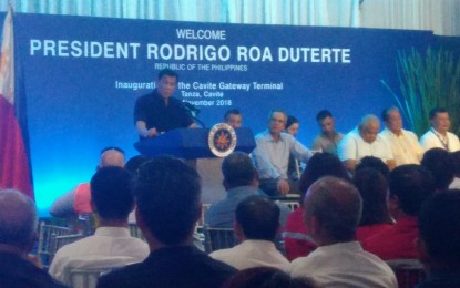 <p><strong>CAVITE GATEWAY TERMINAL</strong><strong>. </strong>President Rodrigo Roa Duterte leads the inauguration of the PHP15-billion Cavite Gateway Terminal, at Km 41 Capipisa East, A. Soriano Highway in Tanza, Cavite on Thursday (Nov. 22, 2018).<em> (PNA photo by Gladys S. Pino)</em></p>