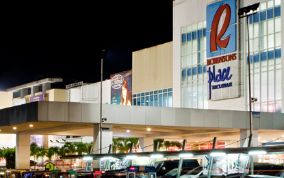 <p><span style="font-weight: 400;">Robinsons Place Tacloban </span><em><span style="font-weight: 400;">(Photo by Robinsons Land Corp.)</span></em></p>