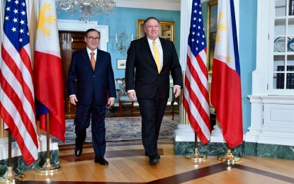 <p>Foreign Affairs Secretary Teodoro Locsin Jr. meets with US State Secretary Pompeo at the Department of State on Dec. 20, 2018 (Washington D.C. time).<em> (Photo courtesy of US State Department)</em></p>