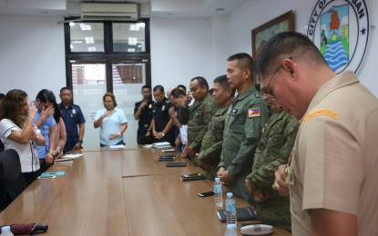 <p>Officials from the Armed Forces of the Philippines and Tacloban city government meet for the 2019 Pacific Partnership Program on Monday (Jan. 28, 2019).<em> (Photo courtesy of city government)</em></p>