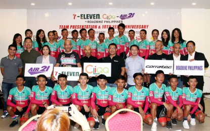 <p>EXPANDED TEAM: The 7-Eleven-Cliqq-Air21 Roadbike Philippines celebrated its 10th anniversary with the presentation of the members of the elite men and women, and junior teams at the Aura Ballroom of the Golden Phoenix Hotel in Pasay City on Sunday (February 3, 2019).<em>(Photo by Jess Escaros)</em></p>