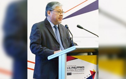 <p>Department of Foreign Affairs Undersecretary Enrique Manalo delivers the message of DFA Secretary Teodoro Locsin, Jr. at the US-PH Think Tank Conference in Makati City on February 7, 2019. <em>(PNA photo by Ben Briones)</em></p>