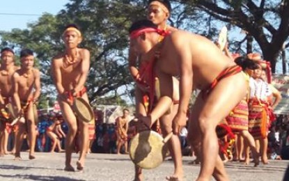<p><strong>KALINGA CULTURE.</strong> Villagers of all ages from the seven towns and one city of Kalinga perform native dances on the streets of Tabuk City during the week-long celebration of the 24th Kalinga Foundation Anniversary and 3rd Bodong Festival from Feb. 11 to 17, 2019. <em>(Photo by Liza T. Agoot)</em></p>