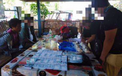 <p><strong>BUY-BUST.</strong> Operatives of the Philippine Drug Enforcement Agency–Autonomous Region in Muslim Mindanao account the illegal stuff seized from alleged big-time drug peddler Amarodin Bantog in Wao, Lanao del Sur on Thursday (Feb. 21). <em><strong>(Photo courtesy of PDEA-ARMM)</strong></em></p>