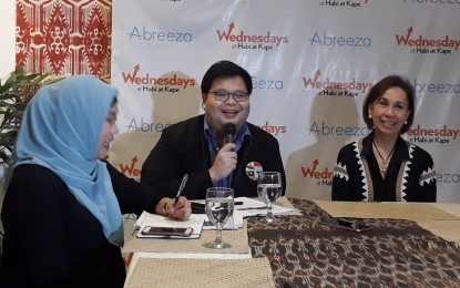 <p>(L-R) Mindanao Development Authority (MinDA) Executive Assistant Akhzanuniza Alonto, Development Management Officer Amhed Jeoffrey Datukan, and Tourism industry player Margarita Montemayor share updates on the Halal industry initiatives in Mindanao. <em><strong>(PNA photo by Lilian C Mellejor)</strong></em></p>