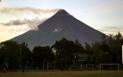 <p>Mayon Volcano in Albay province. <em>(PNA photo by Ben Briones) </em></p>