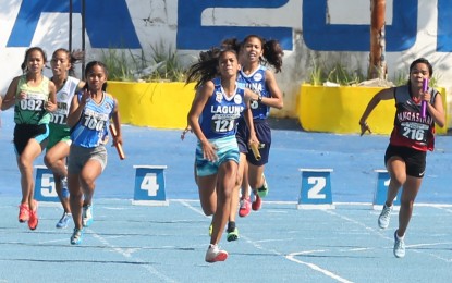 <p><strong>ANCHOR.</strong> Evita Ruth Belloso of Laguna Province sprints to the finish line during the girls 4x100m relay final at the Ilagan Sports Complex on Friday (March 22, 2019). <em>(Contributed photo)</em></p>