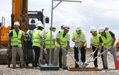 <p><strong>CALAEX GROUNDBREAKING</strong>. Public Works and Highways Secretary Mark Villar (left) and Cavite Governor Jesus Crispin Remulla (3rd left), lead the groundbreaking of the CALAEX Cavite Segment at the MPT South Headquarters Ground, Barangay Alapan II-B in Imus, Cavite on Wednesday (March 27, 2019). The Cavite Segment starts from Kawit and will traverse the Imus Open Canal, Governor's Drive, Dasmariñas, Aguinaldo Highway, and Silang town. This will connect to the Laguna Segment of Sta. Rosa exiting to Mamplasan, Binan, Laguna towards SLEX. (<em>PNA photo by Avito C. Dalan)</em></p>
<p> </p>