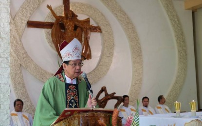 <p><strong>CALL FOR IMPARTIAL PROBE.</strong> The Diocese of Dumaguete, headed by Bishop Julito B. Cortes, is seeking an impartial investigation on the recent death of 14 farmers in Negros Oriental. The incident sparked an outrage from concerned groups in the province who say the farmers were "massacred", contrary to police claims that they carried out legitimate police operations.<em> (File photo of Judy Flores Partlow)</em></p>