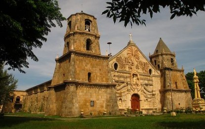 <p><strong>POPULAR CHURCH.</strong> The St. Thomas of Villanova Parish in Miag-ao, Iloilo remains as one of the most famous churches in the Iloilo province. Gilbert Marin, Provincial Tourism Officer,  on Friday (April 12, 2019) said that tourists should take time to pray and repent during their church visits.<em> (Photo coutesy of Discover Miagao)</em></p>