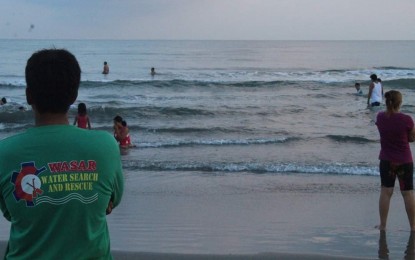 <p>The Pangasinan Provincial Disaster Risk Reduction and Management Office continues to monitor beachgoers in Lingayen beach to ensure their safety. Lingayen beach has recorded zero drowning incident as of April 21, but six casualties have been recorded in some other coastal areas in the province on Holy Week. <em>(Photo courtesy of Pangasinan PDRRMO's facebook page) </em></p>
