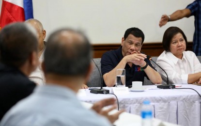 <p>President Rodrigo Roa Duterte presides over a situation briefing with the members of his cabinet and local government officials at the Provincial Capitol in San Fernando City, Pampanga on April 23, 2019. <em>(Presidential photo)</em></p>