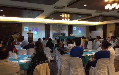 <p>National Economic Development Authority Region 3 Director Leon Dacanay Jr.  reports the performance of Central Luzon' s economy in 2018 during a press conference held in the City of San Fernando, Pampanga on Thursday (April 25, 2019). <em>(Photo courtesy of PIA Gitnang Luzon)</em></p>