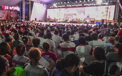 <p><strong>HNP DAVAO RALLY.</strong> <br />Thousands of Dabawenyos rally behind the senatorial candidates backed by the Hugpong ng Pagbabago at the San Pedro Square in Davao City on Thursday night (May 9, 2019). President Rodrigo Duterte was supposed to attend the rally but skipped the event.<em> (PNA Photo by Lilian Mellejor)</em></p>