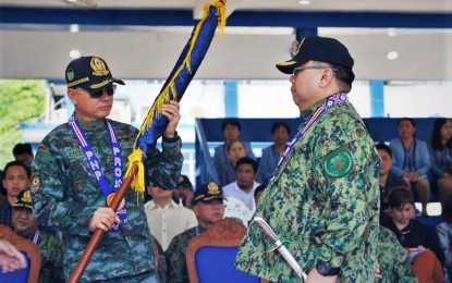<p>Philippine National Police chief, Gen. Oscar Albayalde (left) during the leadership of PNP-10 command at Camp 1Lt. Vicente Alagar in Barangay Lapasan, Cagayan de Oro City on Friday (May 10, 2019). </p>