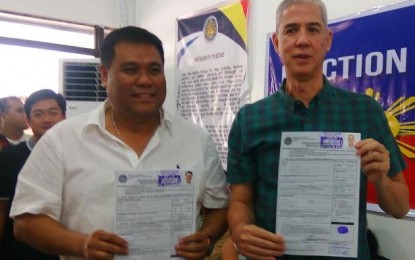 <p><strong>AWAITING PROCLAMATION.</strong> Former Fourth District Rep. Jeffrey Ferrer (left) is awaiting his proclamation as vice governor of Negros Occidental after running unopposed in the May 13 elections. Outgoing Vice Gov. Eugenio Jose Lacson (right), who defeated Ferrer in 2016, is now his runningmate and is being challenged by a lawyer for the post of governor.</p>
<p>PNA Bacolod file photo</p>