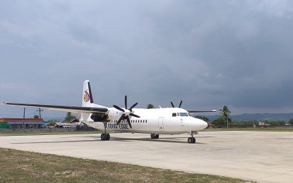 <p><strong>EXPANDED OPERATION.</strong> A Fokker 50 plane owned by Leading Edge Air Services Corp. (LEASCOR)  lands at the Ormoc City Airport in the western part of Leyte province. LEASCOR is eyeing to expand its operation in Eastern Visayas by servicing the Ormoc Airport, a top official said on Wednesday (May 15, 2019) . <em>(PNA photo by Sarwell Meniano)</em></p>