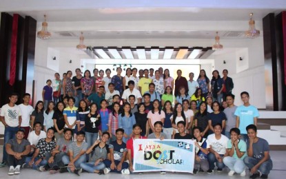 <p><strong>DOST-SEI SCHOLARS. </strong>The new scholars of the Department of Science and Technology-Science Institute of Education during their orientation and scholarship agreement signing. <em>(Photo courtesy of DOST-Pangasinan's facebook page)</em></p>