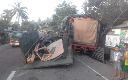 <p><strong>ROAD TRAGEDY.</strong> A military truck slammed into a cargo truck in Sta. Rita, Samar early Monday (May 27, 2019). The road accident killed a soldier and hurt three others. <em>(Contributed photo)</em></p>