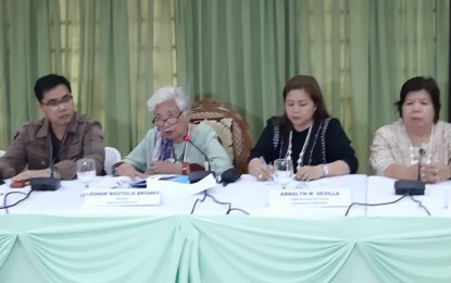 <p><strong>TEACHERS' PAY HIKE.</strong> Department of Education Sec. Leonor Briones (second from left) answers media queries in a press briefing in DepEd Ecotech Center in Lahug, Cebu City on Thursday, June 13, 2019. DepEd Sec. Briones said the move to increase teacher's salary must be done so as not to endanger the fiscal position of the government and the willingness of the Filipino people to contribute in a form of additional taxes. <em>(Photo by John Rey Saavedra)</em></p>