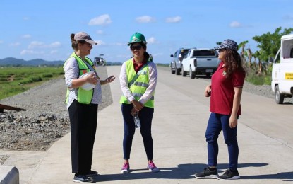 <p><strong>GONZALES-SAN JUAN FARM-TO-MARKET ROAD. </strong>World Bank and Department of Agriculture officials share light moments during their onsite inspection of the Gonzales-San Juan farm-to-market road in Umingan Pangasinan first week of June 2019. <em>(Photo courtesy of Provincial Government of Pangasinan's facebook page)</em></p>
