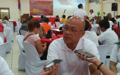 <p> </p>
<p><strong>AERIAL SURVEY</strong><strong>.</strong><strong> </strong>Department of Agrarian Reform (DAR) will make use of drones to survey areas covered by the Comprehensive Agrarian Reform Program (CARP). Agrarian Reform Regional Director for Western Visayas Stephen M. Leonidas, in an interview Tuesday (June 18, 2019) admitted the CARP implementation in Western Visayas, particularly in Negros Occidental is a challenge because the areas to be covered are private agricultural lands. <em>(PNA photo by Perla G. Lena) </em></p>