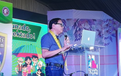<p><strong>ROUTINE IMMUNIZATION. </strong>Dr. Jaime Santos, former president and life fellow of Pediatric Infectious Disease Society of the Philippines, says Bacillus Calmette–Guérin, Hepatitis B, Diphtheria, Tetanus, Pertusis, Tetanus and Haemophilus influenzae type B vaccines are available at the health centers for free. Speaking at the National Capital Region Parent's Forum in Taguig City on Thursday (June 20, 2019), he said polio and tetanus were eradicated in 2000 and 2017, respectively, with the help of vaccines. <em>(PNA photo by Ma. Teresa Montemayor) </em></p>