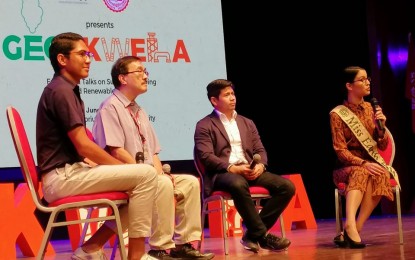 <p><strong>ENVIRONMENTAL ADVOCATES</strong>. (From left to right) Rhyn Anthony Esolana, Dr. Jorge Emmanuel, Miguel Lorenzo De Vera, and Miss Earth 2014 Jamie Herrell discuss their advocacies on environmental protection during the Geoskwela forum on Sustainable Living and Renewable Energy at Silliman University in Dumaguete City on Monday (June 24, 2019). They dared students to become pro-active in their stand on environmental issues amid the adverse effects of climate change. <em>(Photo by Judy Flores Partlow) </em></p>