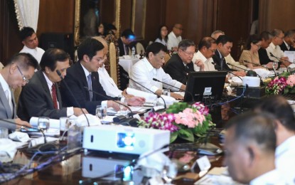 <p><strong>DOST-DEVELOPED TECH.</strong> President Rodrigo Roa Duterte presides over the 39th Cabinet Meeting at the Malacañan Palace on Monday (July 1, 2019). Duterte approved the Department of Science and Technology (DOST)-developed technologies that locate environmental hazards in the Philippines. <em>(Robinson Niñal Jr./Presidential photo)</em></p>