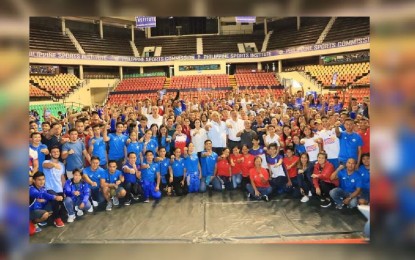 <p><strong>100% SUPPORT</strong>. More than 500 athletes from various disciplines pose during their  general assembly at the PhilSports Arena in Pasig on Friday (July 5, 2019). At the event, Executive Secretary Salvador Medialdea assured the athletes of President Rodrigo R. Duterte’s 100 percent support for them in the upcoming Southeast Asian Games. <em>(Photo courtesy of the Philippine Sports Commission)</em></p>